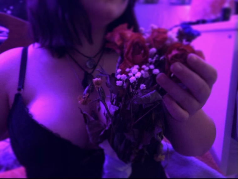 bigtittygoff nude bigtittygoff nude