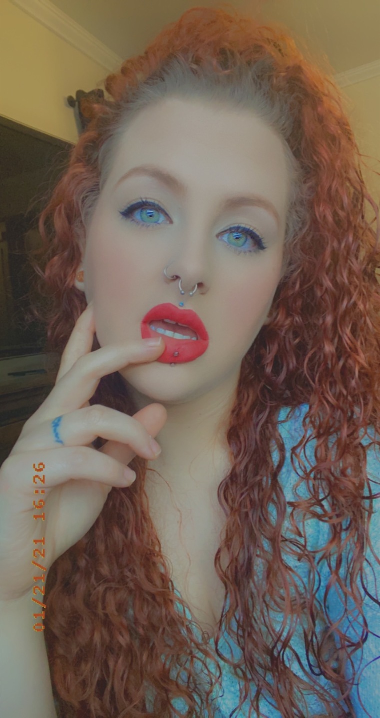 curl_goddess28 nude curl_goddess28 nude