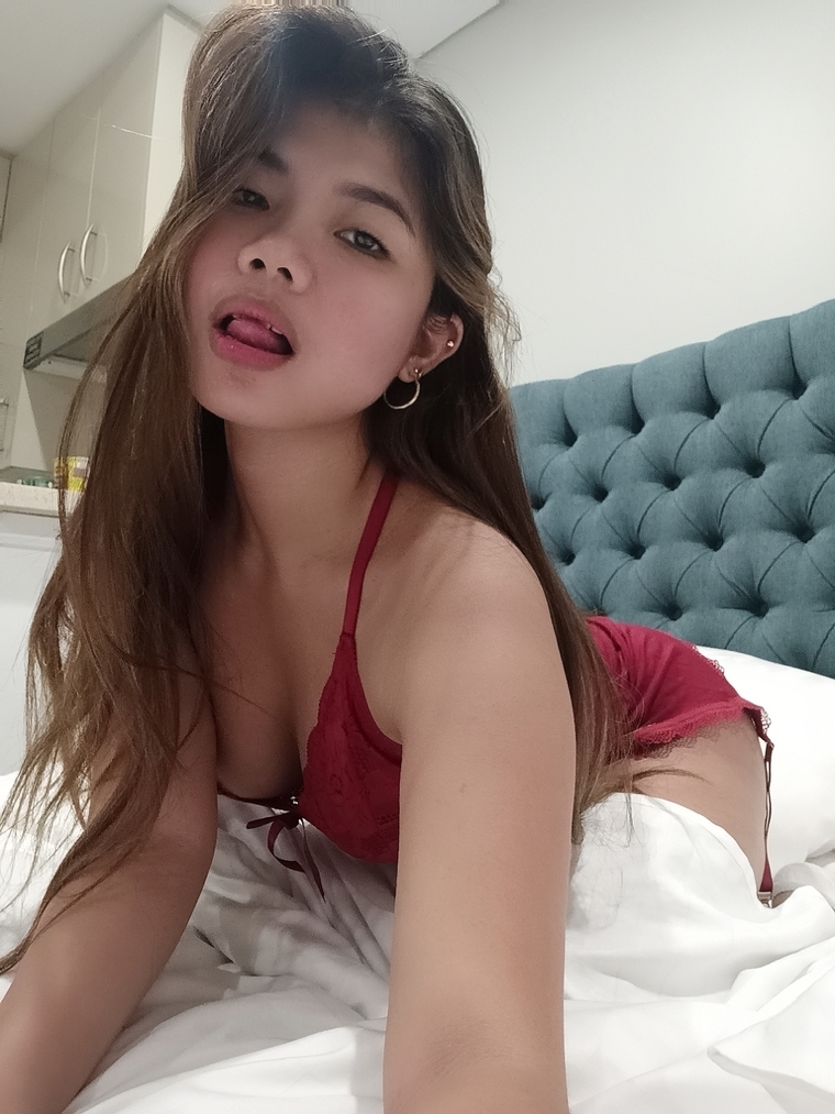 kimlutzx nude kimlutzx nude