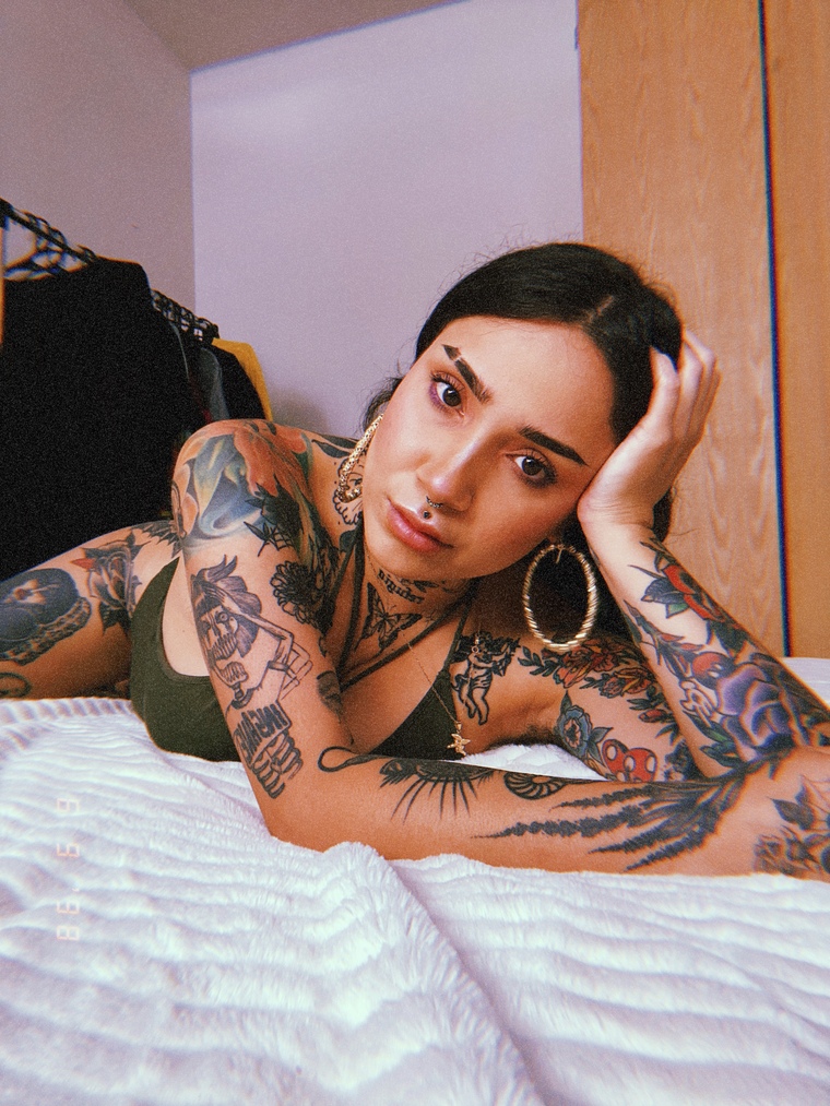 rosikat nude rosikat nude