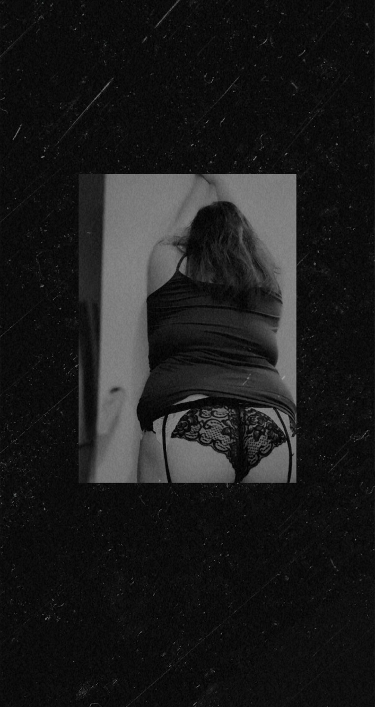 thicassg nude thicassg nude