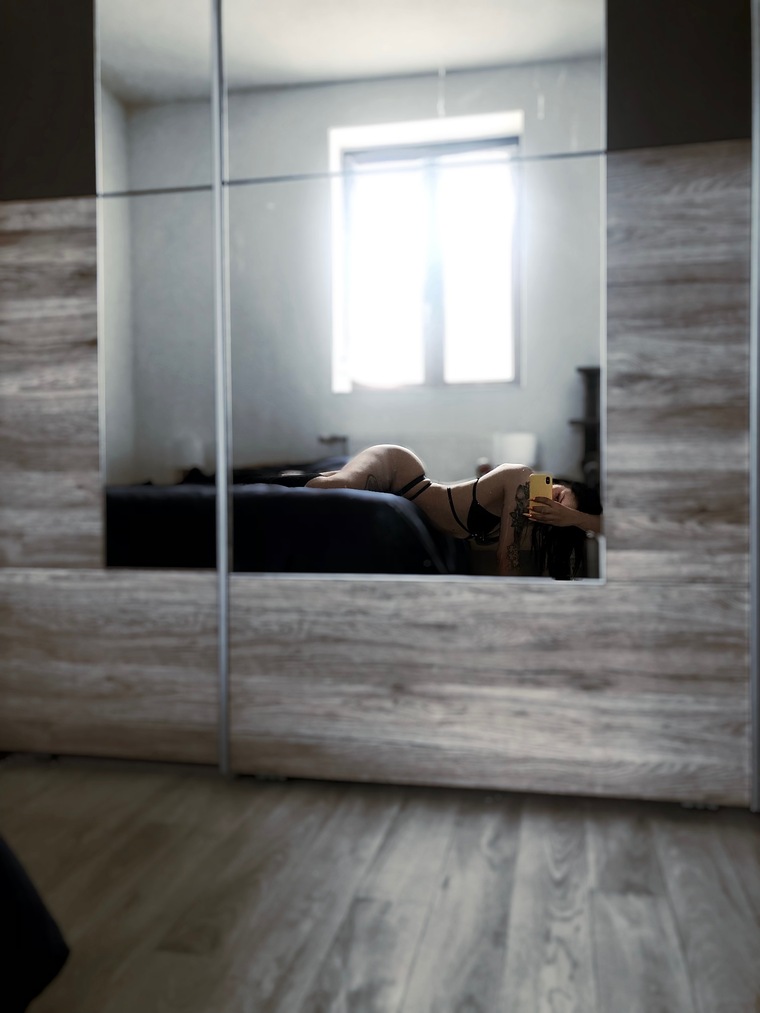 Victoire.wbd 🖤 (@victoire.wbd) Onlyfans Account. Best victoire.wbd photos and videos (200) for