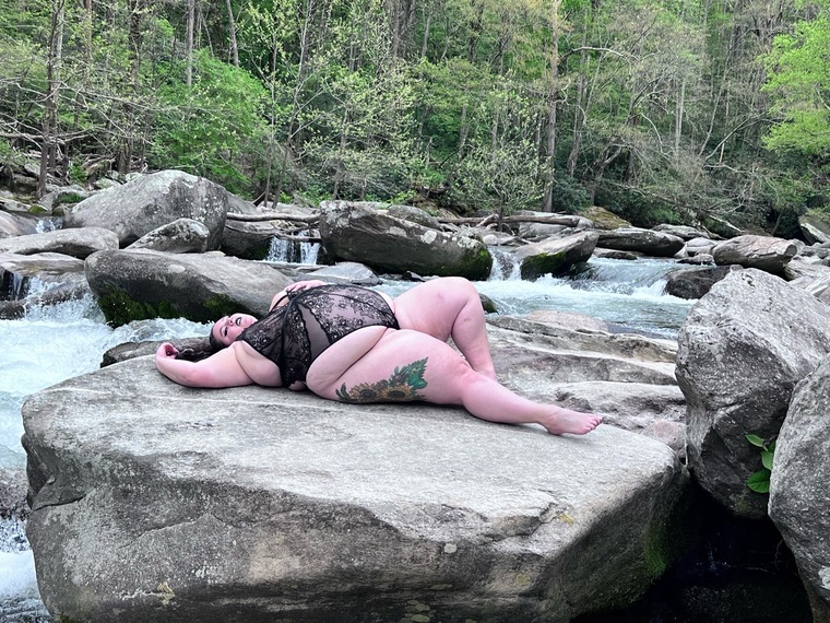 yanamissyana nude yanamissyana nude